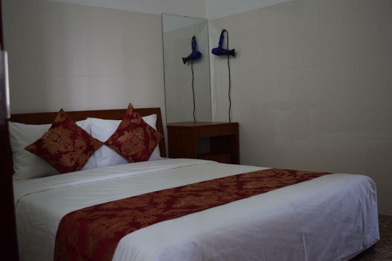 Khách Sạn Mỹ Ngọc Buon Ma Thuot Exterior foto