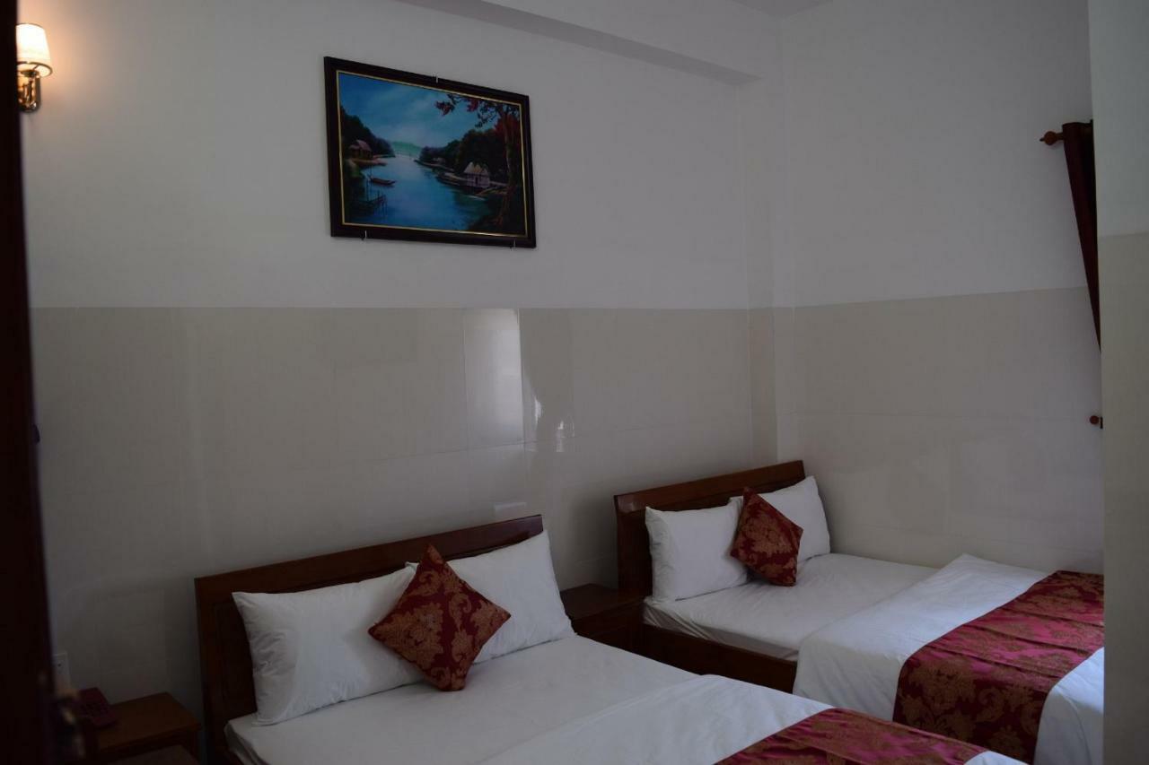 Khách Sạn Mỹ Ngọc Buon Ma Thuot Exterior foto