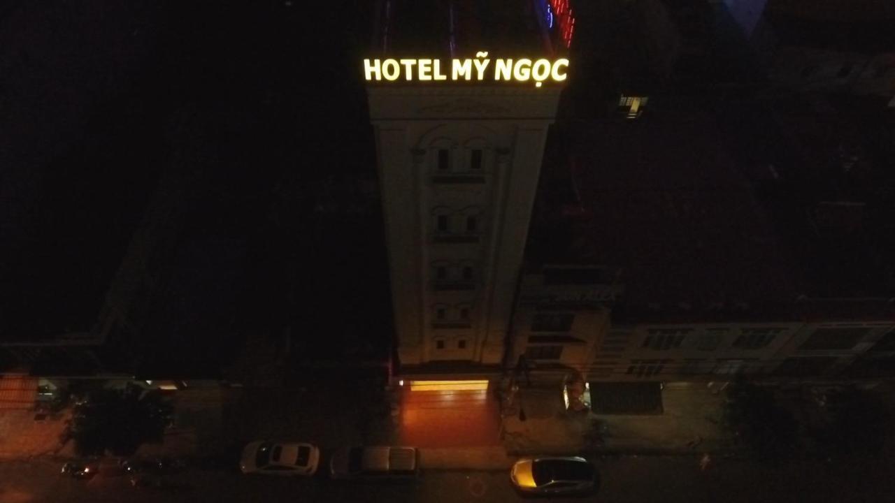 Khách Sạn Mỹ Ngọc Buon Ma Thuot Exterior foto